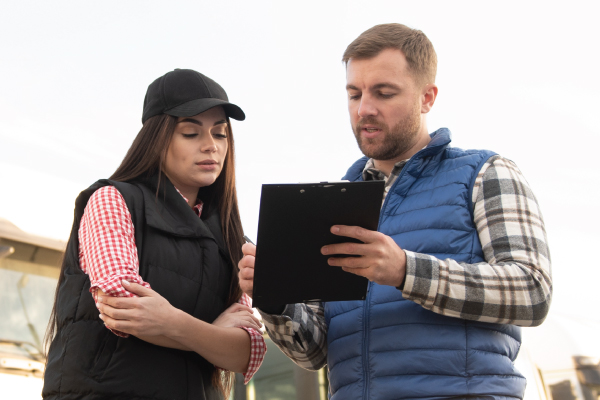 Truckers Reviewing Report